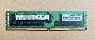 Samsung 32 GB DDR4 PC4 2666V RB2 12 DB1 Reg ECC RAM (M393A4K40)