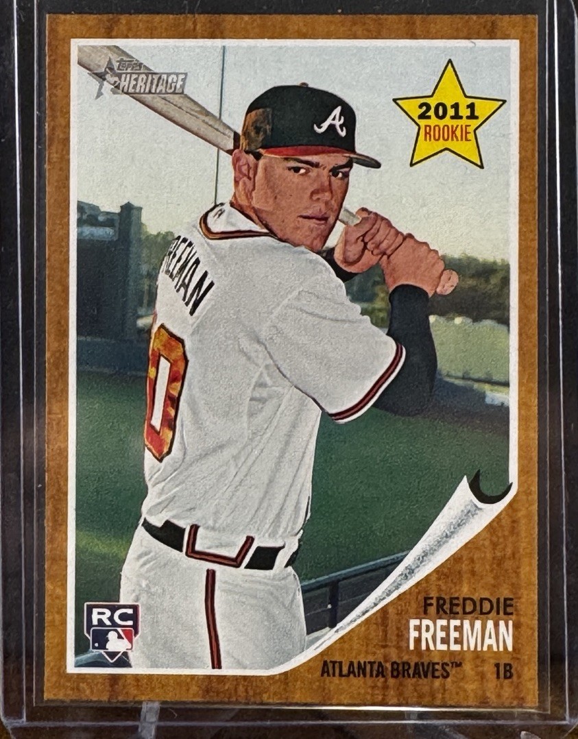 FREDDIE FREEMAN - 2011 Topps Heritage #76 (RC) Rookie!