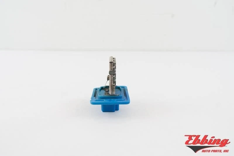 Manual Blower Resistor ID: 97035-1E100 Fits 1999-2011 Hyundai Accent 689846 - Image 4 of 4