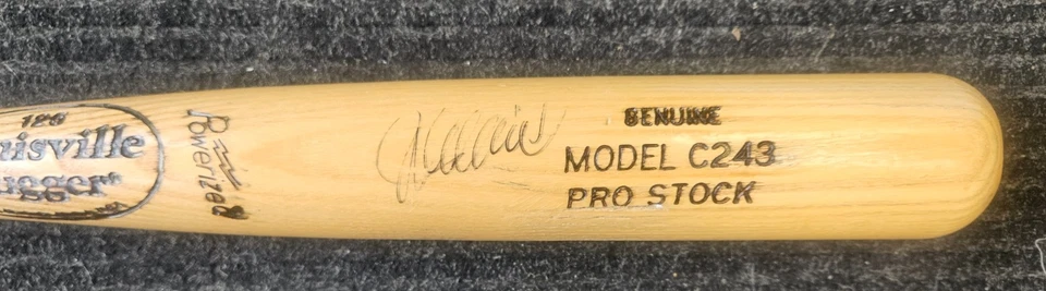 Ichiro Suzuki Signed Bat JSA LOA - Image 2 of 3