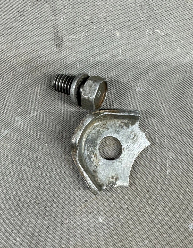 Ford Galaxie Mustang 289 302 351 1965-1973 distribuidor abrazadera perno de sujeción V8 Foto 4 de 4