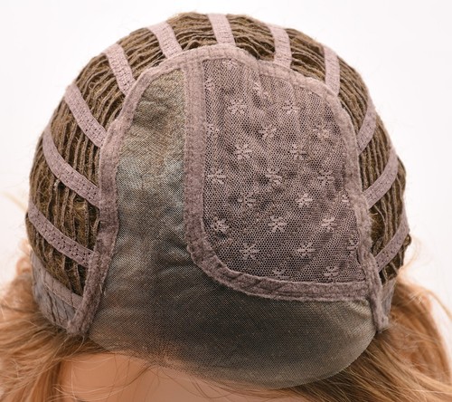 Peluca BRIGHTON de ESTETICA Color Exclusivo R344LF58 HeatFriendly Mono Part + LaceFt - Imagen 8 de 10