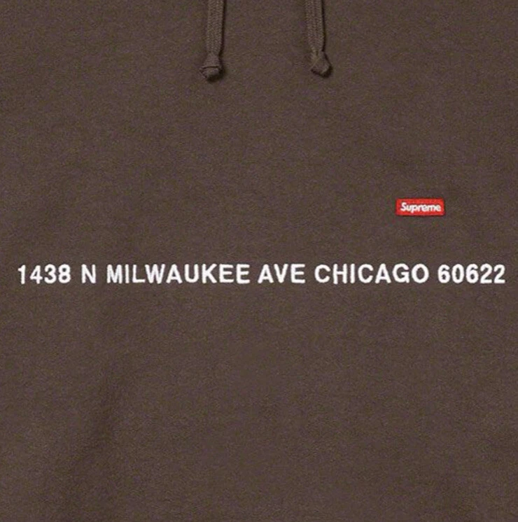 Sweat à capuche exclusif chicago rare petite boîte boutique. Sweat à capuche Supreme US Chicago, taille L