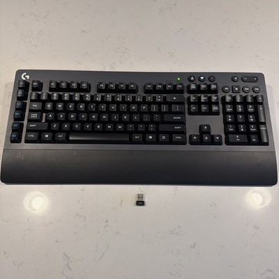 Logitech G613 Wireless Mechanical Gaming Keyboard with Palmrest and USB receiver