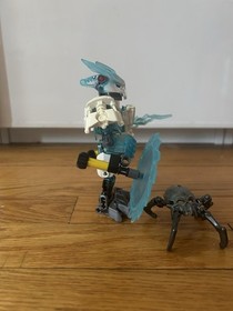 LEGO Bionicle: Protector Of Ice (70782) Pre-Owned/Complete w/Booklet