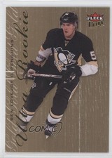 2009-10 Fleer Ultra Ultra Rookie Gold Medallion Ben Lovejoy #205 0a1
