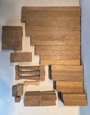 Vintage Kinderbausteine aus Holz - 55 Stück, massives Hartholz, 11'' lang