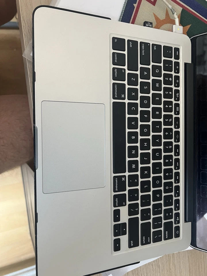 Apple MacBook Pro 13" 2014 · i5 · 8GB · 121GB, photo 1 sur 3