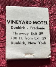 Vineyard Motel Dunkirk NY Unstruck Matchbook vintage