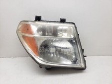 05-08 Nissan Frontier Front Right Headlight OEM 26010EA525       