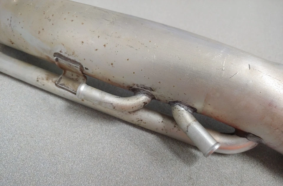 MUY BONITO USADO ORIGINAL GENUINO PORSCHE 924S 944 CUELLO DE LLENADO DE COMBUSTIBLE 1986-91 Foto 4 de 4