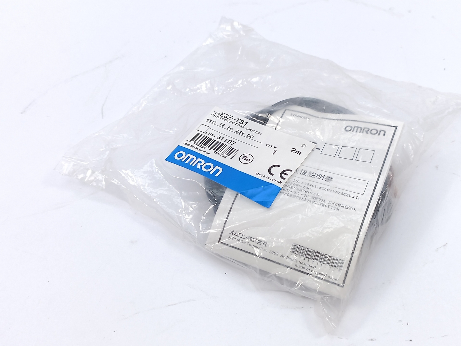 Omron E3Z-T81 Photoelectric Switch 12-24VDC 2M