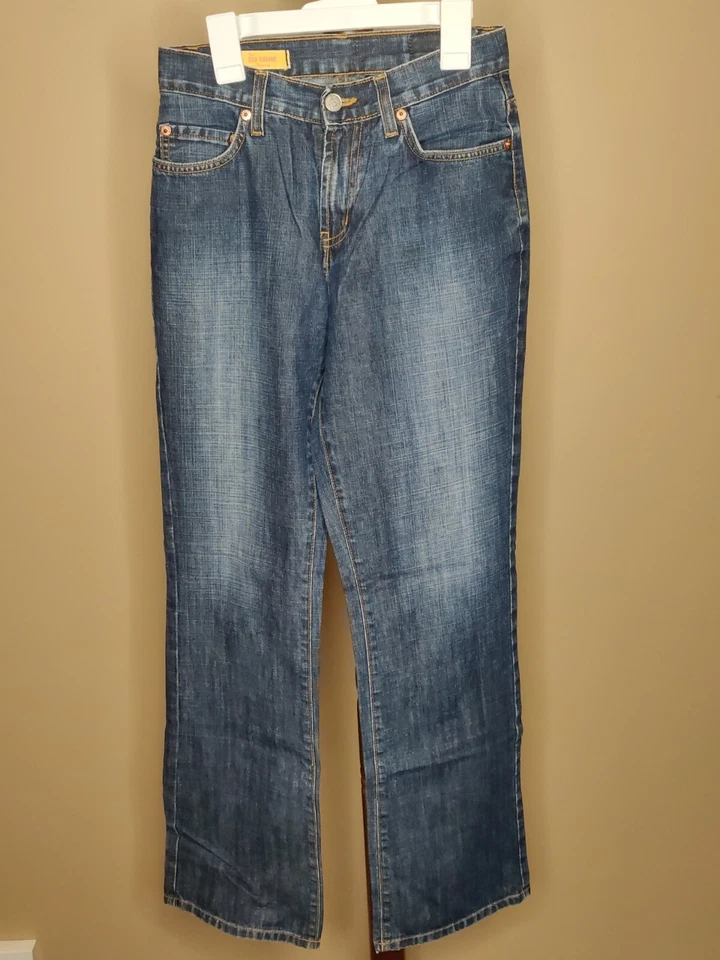 Red Engine women's 26 - 26"W x 32"I denim jeans distressed bootcut zip - Image 2 of 4