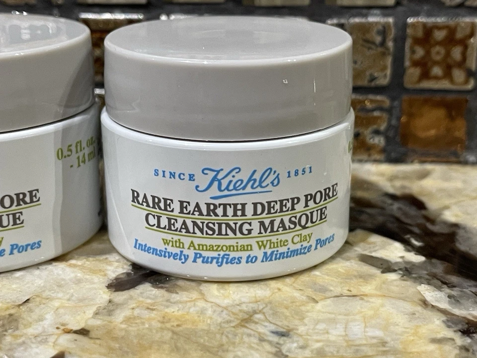 Bundle of 4 Kiehl's Rare Earth Deep Pore Cleansing Masque 0.5oz Each- 2 oz Total - Image 3 of 4
