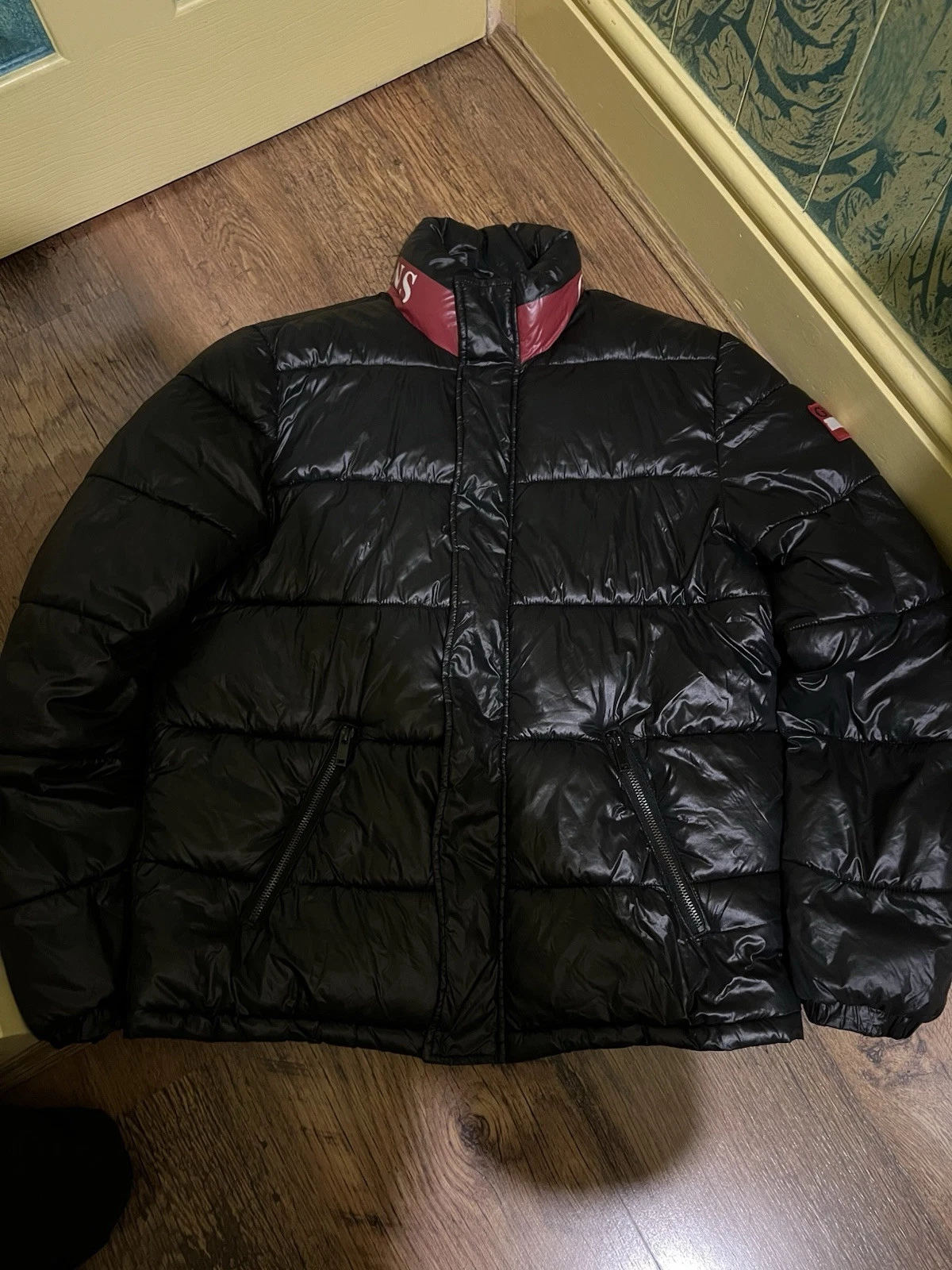 Men’s Guess Jeans Puffer Bomber Jacket Black - Medium