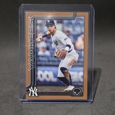 Topps 2025 Series 2 Gold Oswaldo Cabrera New York Yankees #528 /2025