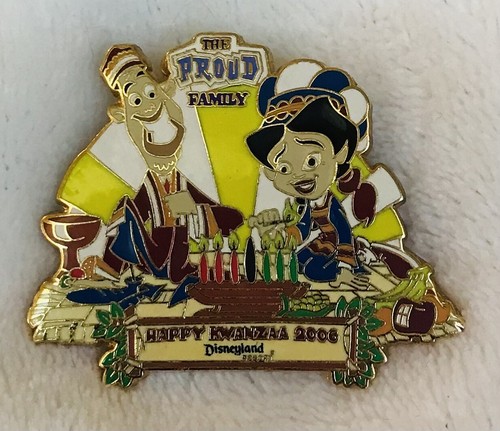 Disney Pin PROUD FAMILY HAPPY KWANZAA 2006 Disneyland ��LE 1000 NEU - Bild 10 von 12