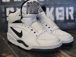 nike 1992 basketball shoes