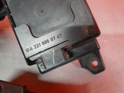 Sensor Mercedes-Benz Clase S W221 A2218850767 P15983190 - Imagen 3 de 4