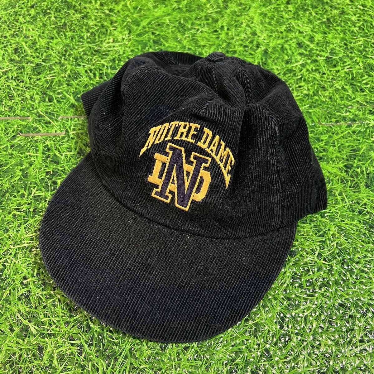 Vintage Notre Dame Football Corduroy snap back hat  display picture 2
