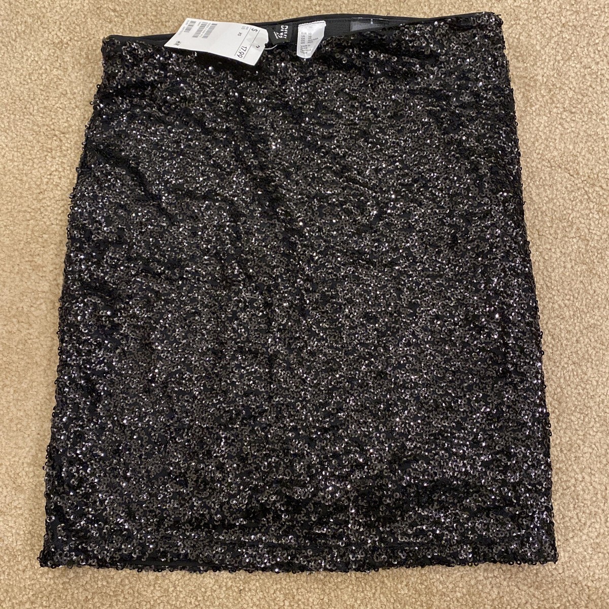 NWT Divided by H&M Mini Skirt Women Black Sequin Glitter Sparkle