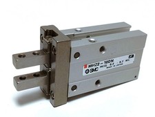 SMC MHZ2-10DN Pneumatischer Parallelgreifer mit hohe Genauigkeit
