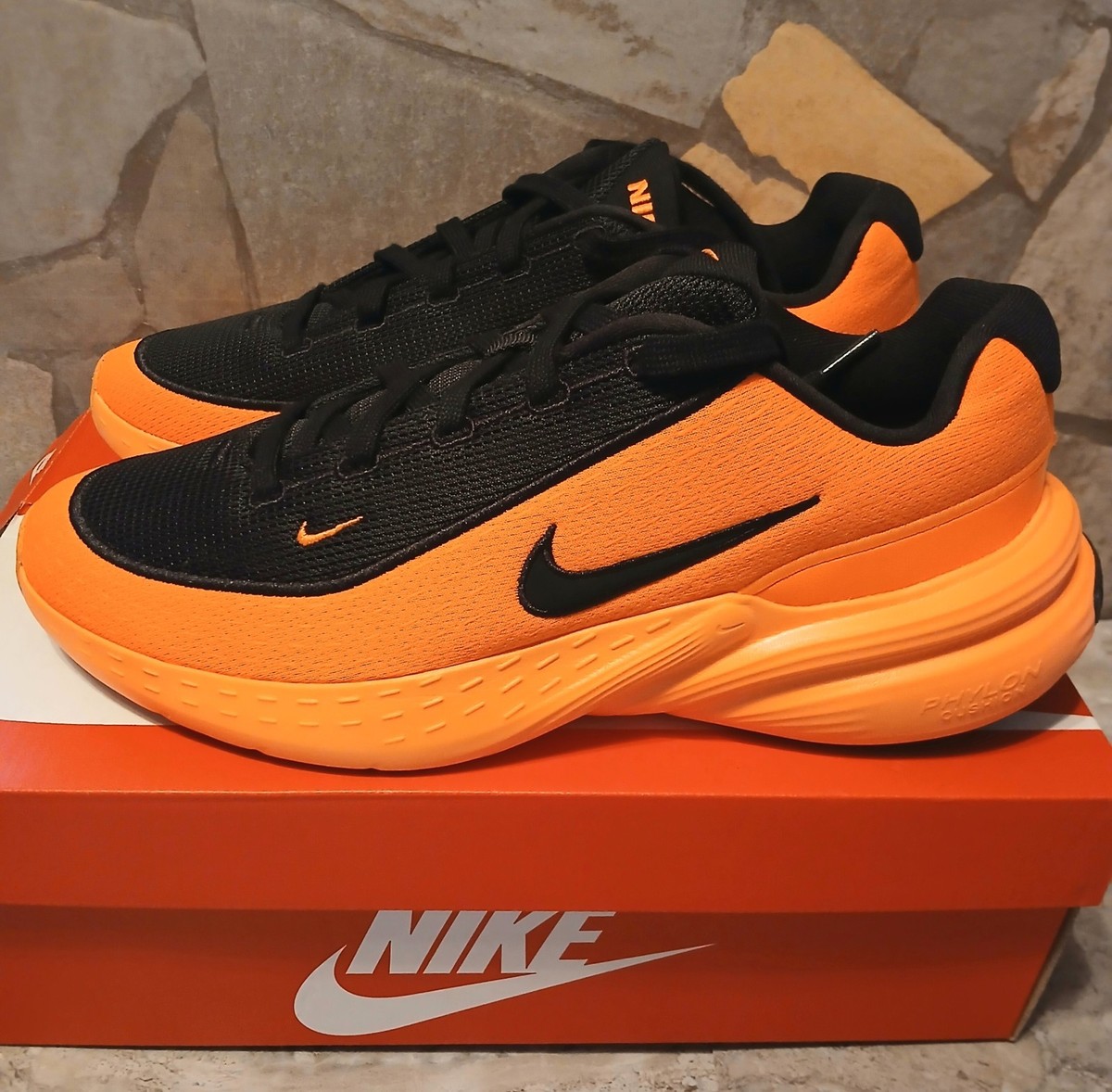 Nike Uplift SC Running NEW Mens SIZE 9.5 Black Total Orange IB2765