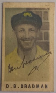 DON BRADMAN SIGNED 1946 COLE’S CARD