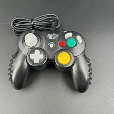 Mad Catz Nintendo GameCube Controller Wired Gamepad Black Video UNTESTED