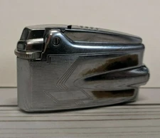 Vintage Ronson Varaflame Premier Silver Chrome Lighter 