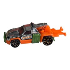 Hot Wheels Repo Duty Tow Truck Chrome Metro 2013 Collectible Toy Vehicle Hot Wheels Repo Duty Tow Truck Chrome Metro 2013 Collectible Toy Vehicle