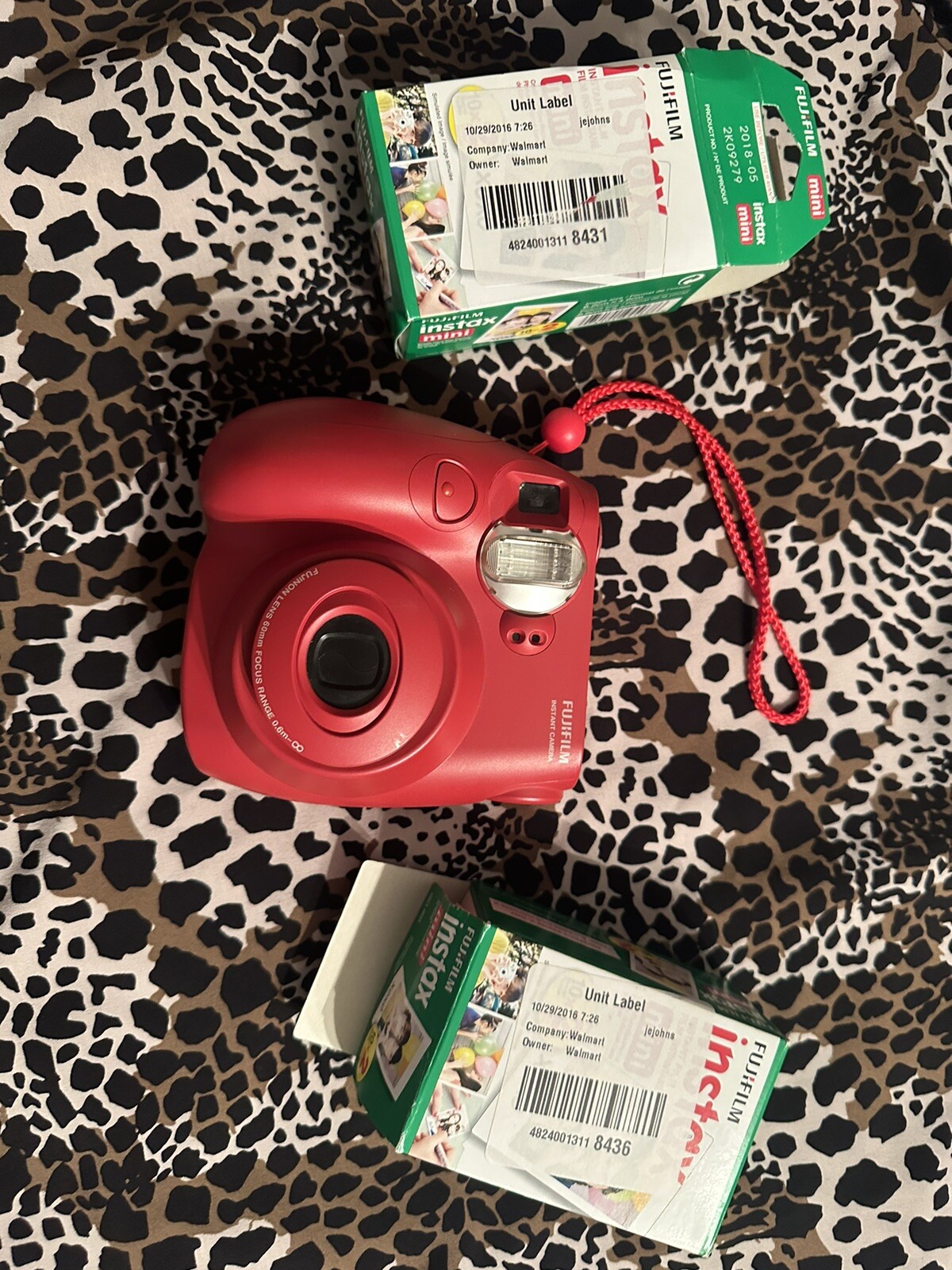 Fujifilm Instax Mini Instant Camera for Quick Prints-image