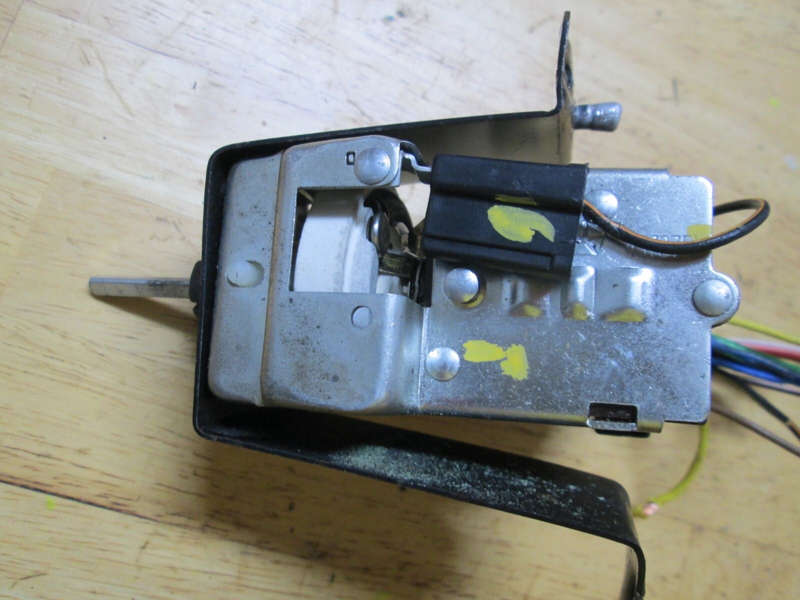 1991 chrysler maserati TC Front light switch