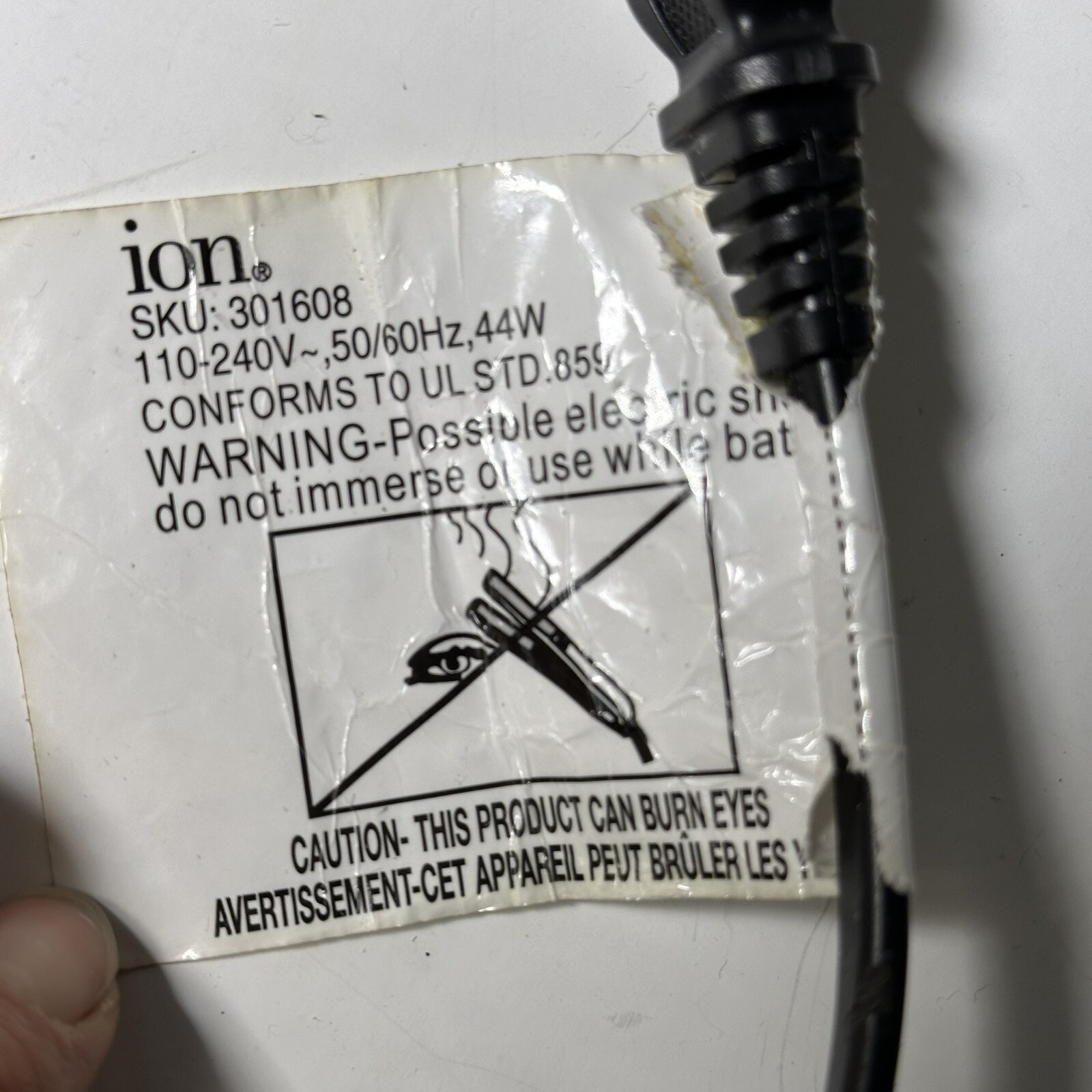 Ion One Stroke Flat Iron 1.5 Inch, Auto Shut Off, TriLayer Heaters