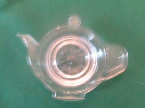 4 VINTAGE MIKASA CLEAR GLASS TEA BAG RESTS TEAPOT SHAPED - Picture 2 of 3