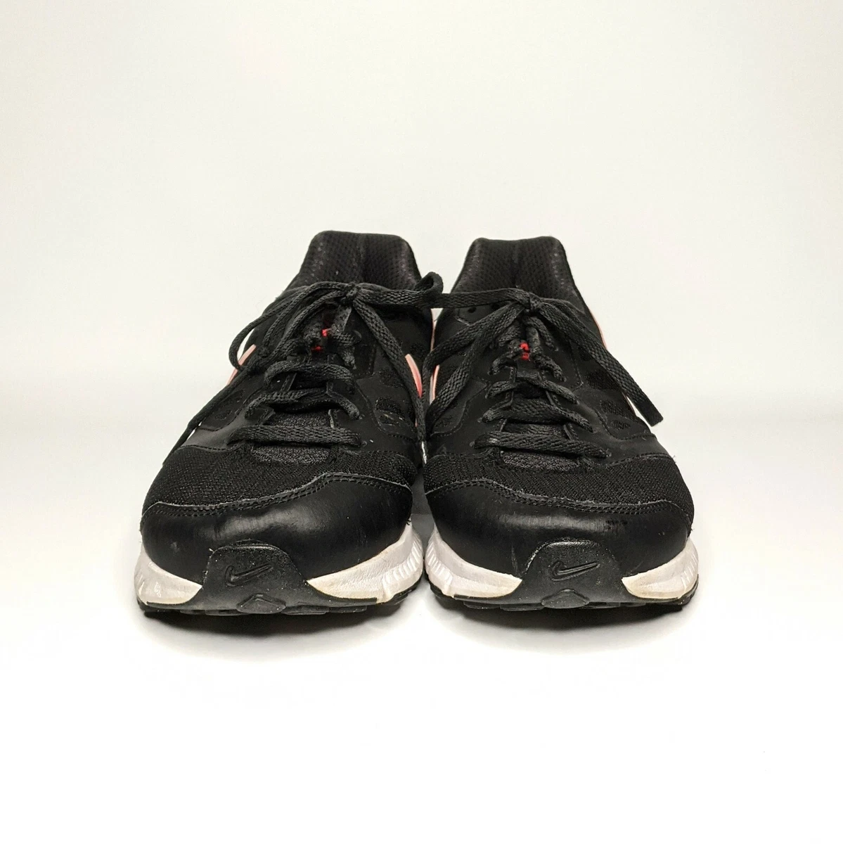 Nike downshifter 6 top black leather
