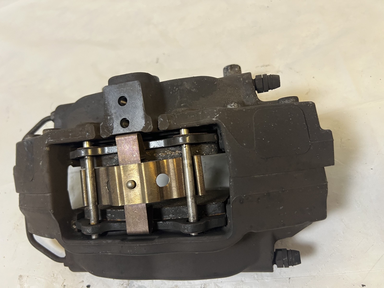 2014‑23 Maserati Ghibli Rear Caliper Brembo OEM