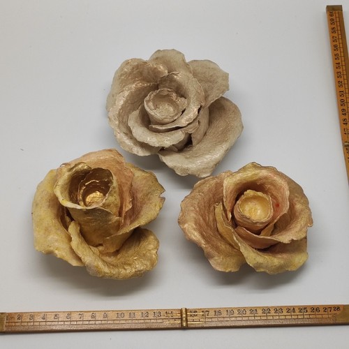 3 rose in cartapesta centrotavola colore oro porta candela sottile d. 14 cm - Picture 4 of 4