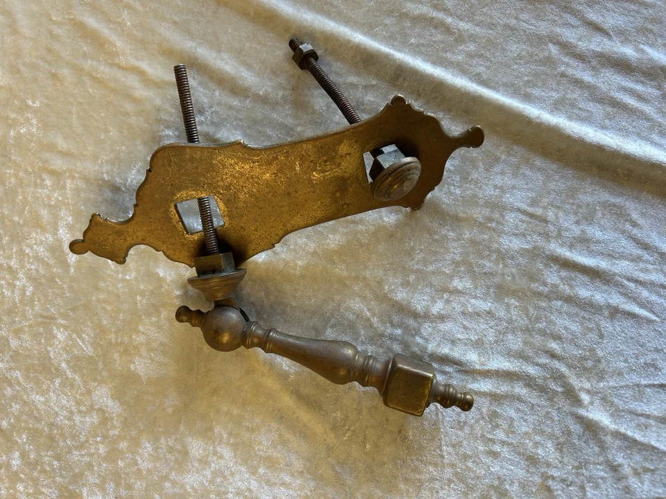 Heurtoir marteau de porte Pendeloque sur plaque Porte d'entrée - Photo 2/4