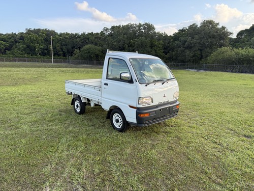 1998 Mitsubishi Minicab 34k miles. 4WD. A/C.