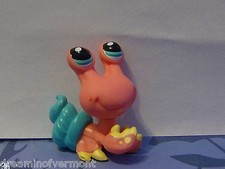 Littlest Pet Shop Pink Hermit Crab with Blue Shell 2531  New Loose