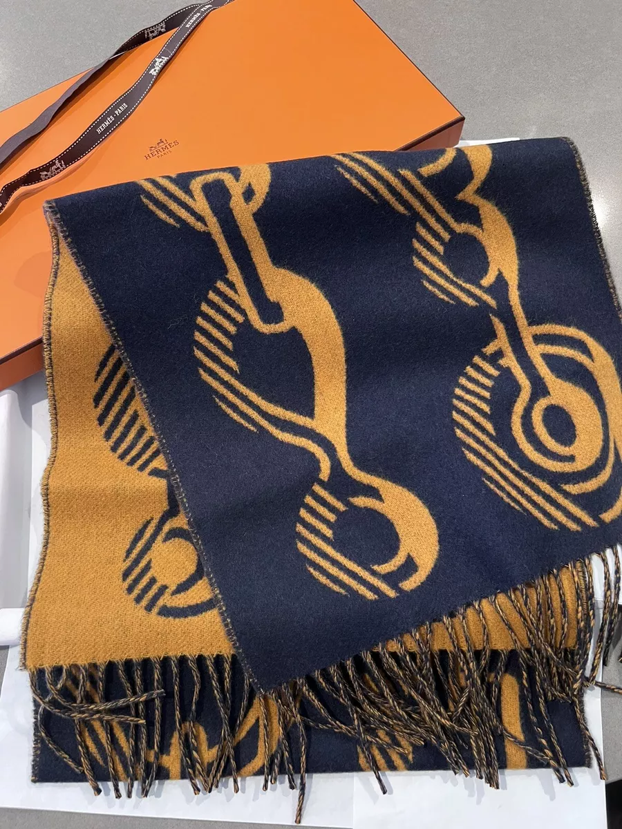 Brand New Hermes Casaque Do Re Boucles Cashmere Muffler Scarf 2022