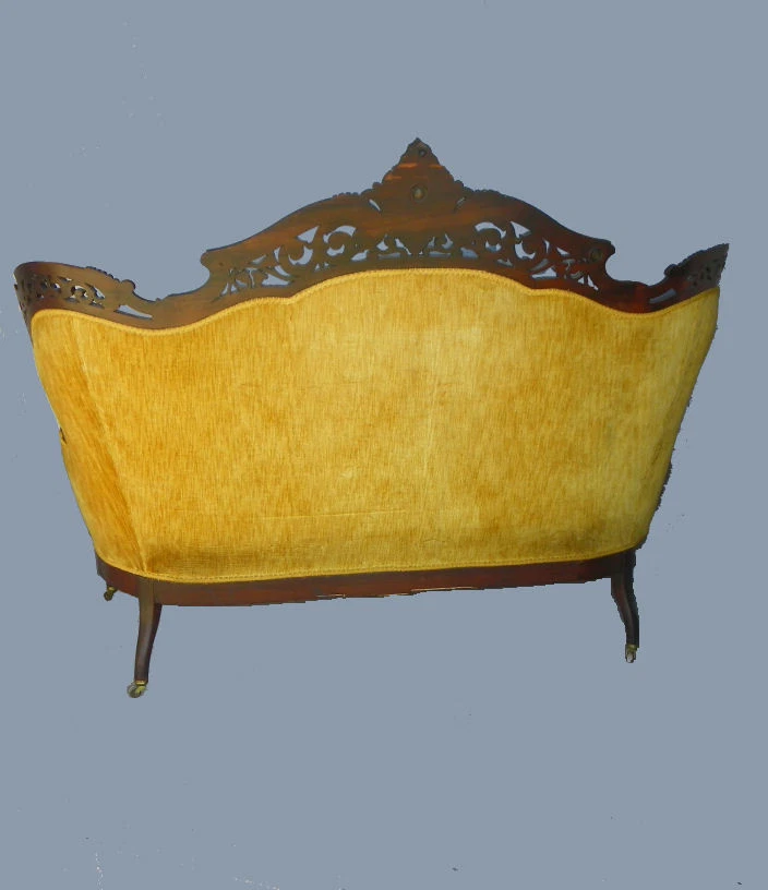 Sofá victoriano laminado de palisandro en el patrón Stanton Hall de J& J MEEKS, NYC Foto 2 de 4