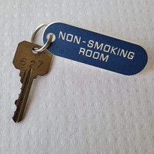 Vintage Motel Non Smoking Room Hotel Room Key & Fob Keychain Room #627