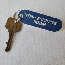 Vintage Motel Non Smoking Room Hotel Room Key & Fob Keychain Room #627