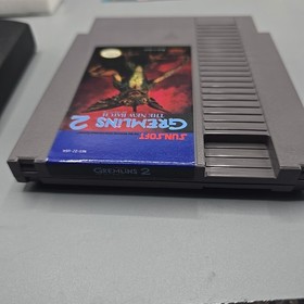 Gremlins 2 The New Batch (Nintendo NES) Oval Seal Complete With Manual CIB 