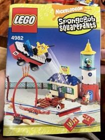 4982 LEGO SpongeBob SquarePants Mrs. Puff's Boating School