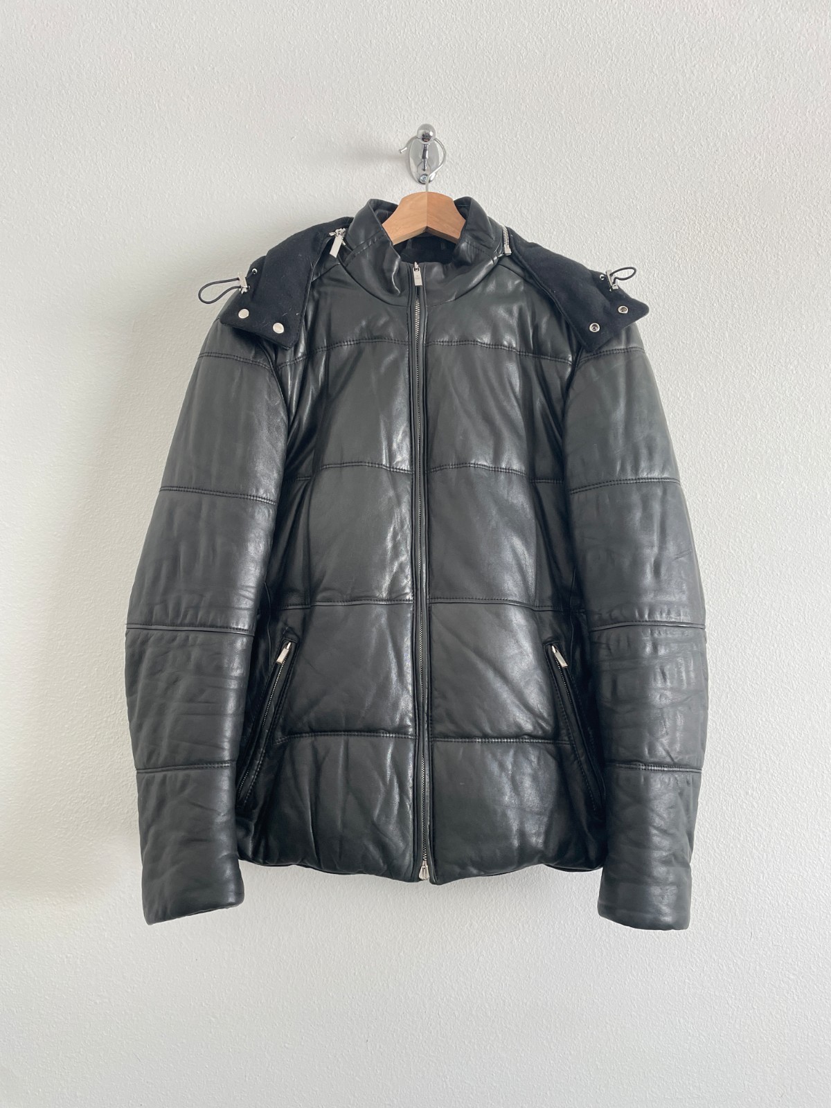 Boss Hugo Boss Leather Puffer Jacket Mens 38R Black Lamb Nappa Quilted Hooded