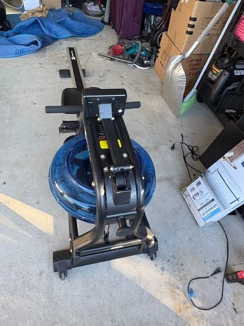 Máquina de hileras de agua Exterra ERG 600W. Apenas usado. Sin manchas. Foto 2 de 4