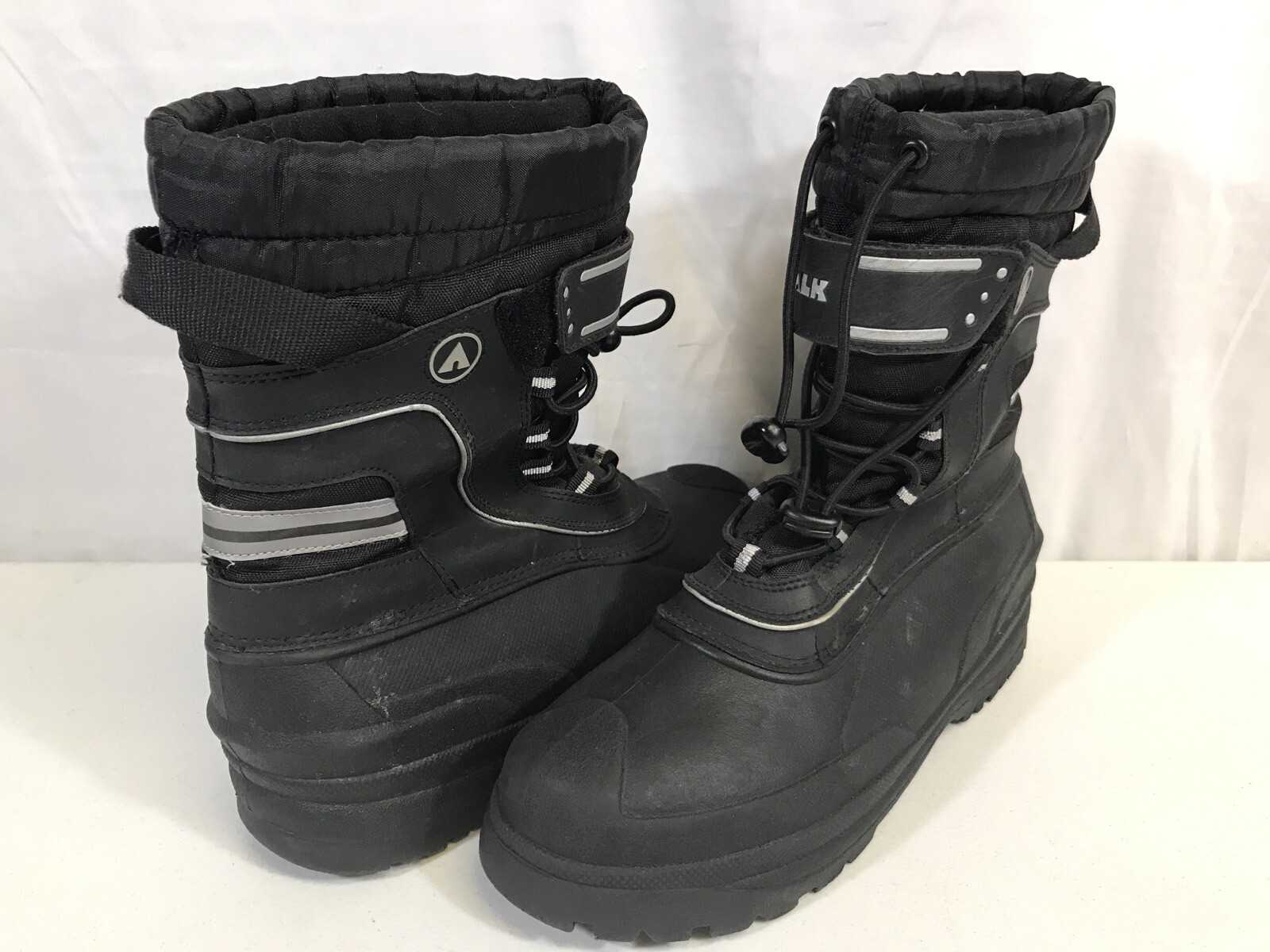 airwalk black boots